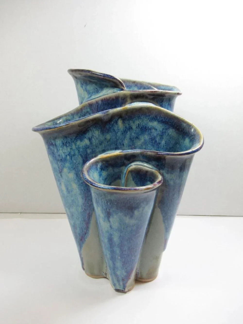 Bay Quadruple slot Pottery Vase